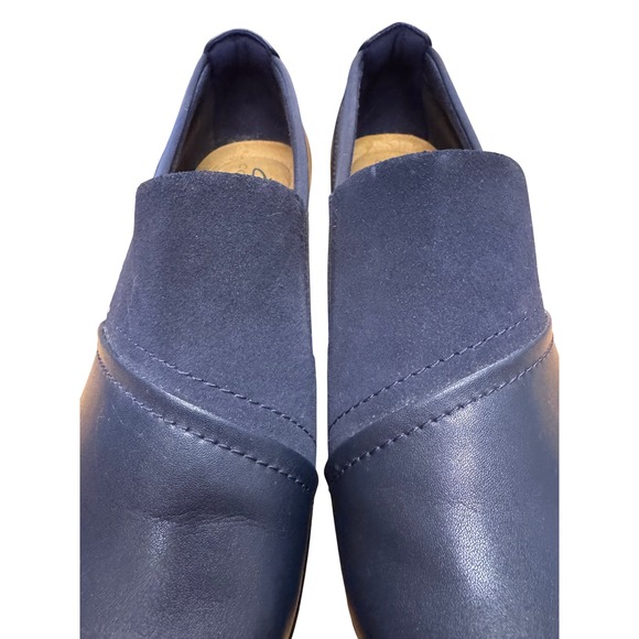 Clarks Collection Navy Blue Dark Academia Leather Slip On Block Heel Shoes 8.5 - Picture 10 of 16